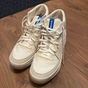 SOREL Women's Out N' About 503 Mid Sneakers